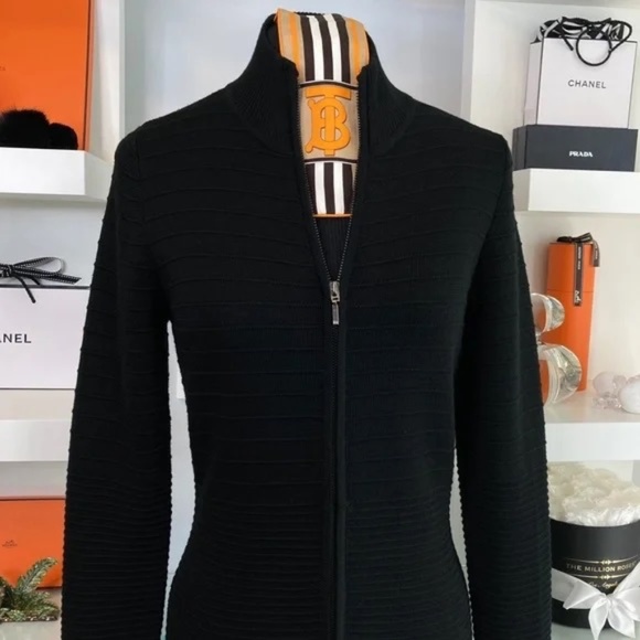 🆕 Burberry TB skinny scarf - Picture 5 of 8